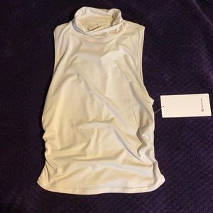 lululemon see the horizon tank